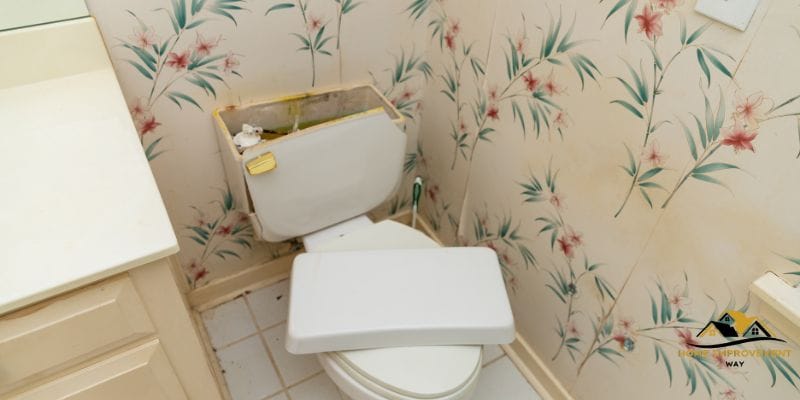 How to Fix a Cracked Toilet Tank