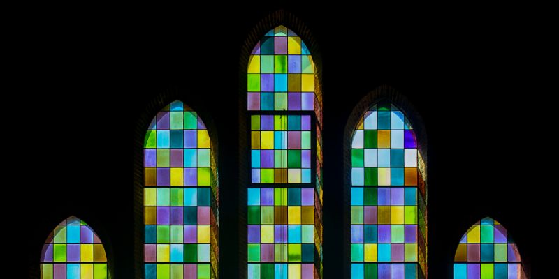 10 Stain Glass Projects to Brighten Your Space