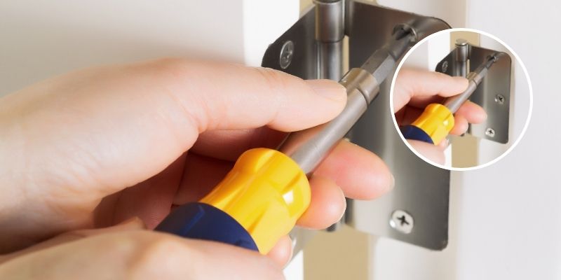 Cost of Removing and Replacing Hinge Pins