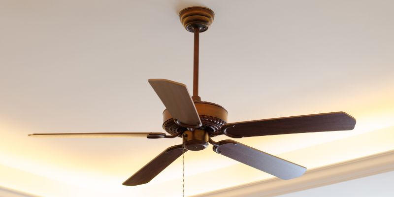 Factors That Affect a Ceiling Fan’s Amp Draw