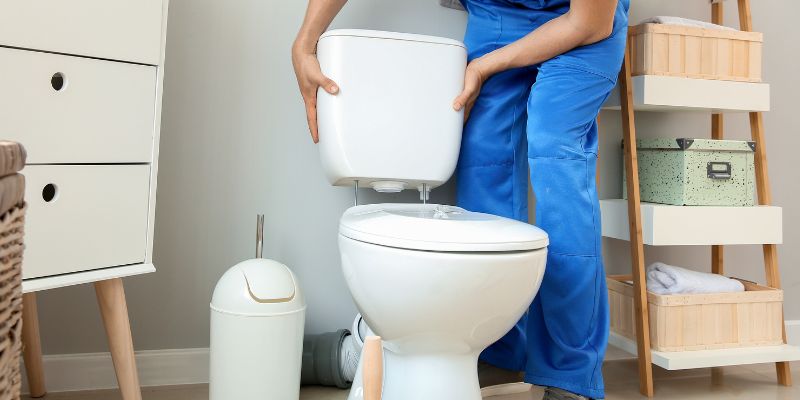 How Much Does a Plumber Charge to Install a Toilet