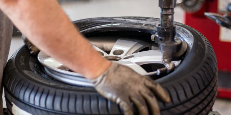 Maintaining Your Tubeless Tires