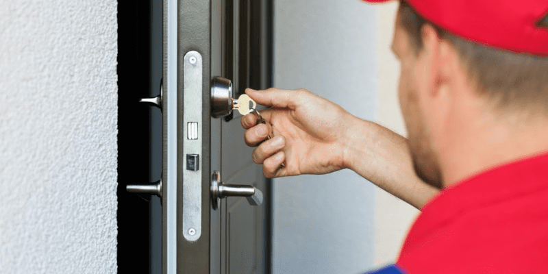 When to Call a Professional Locksmith