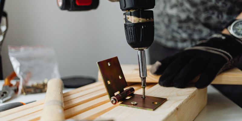 Why I Enjoy Fitting Door Hinges