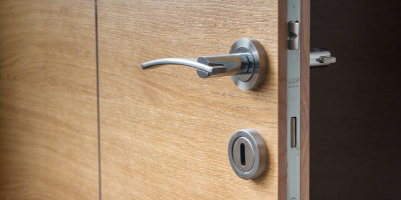Portable Door Locks for Travelers