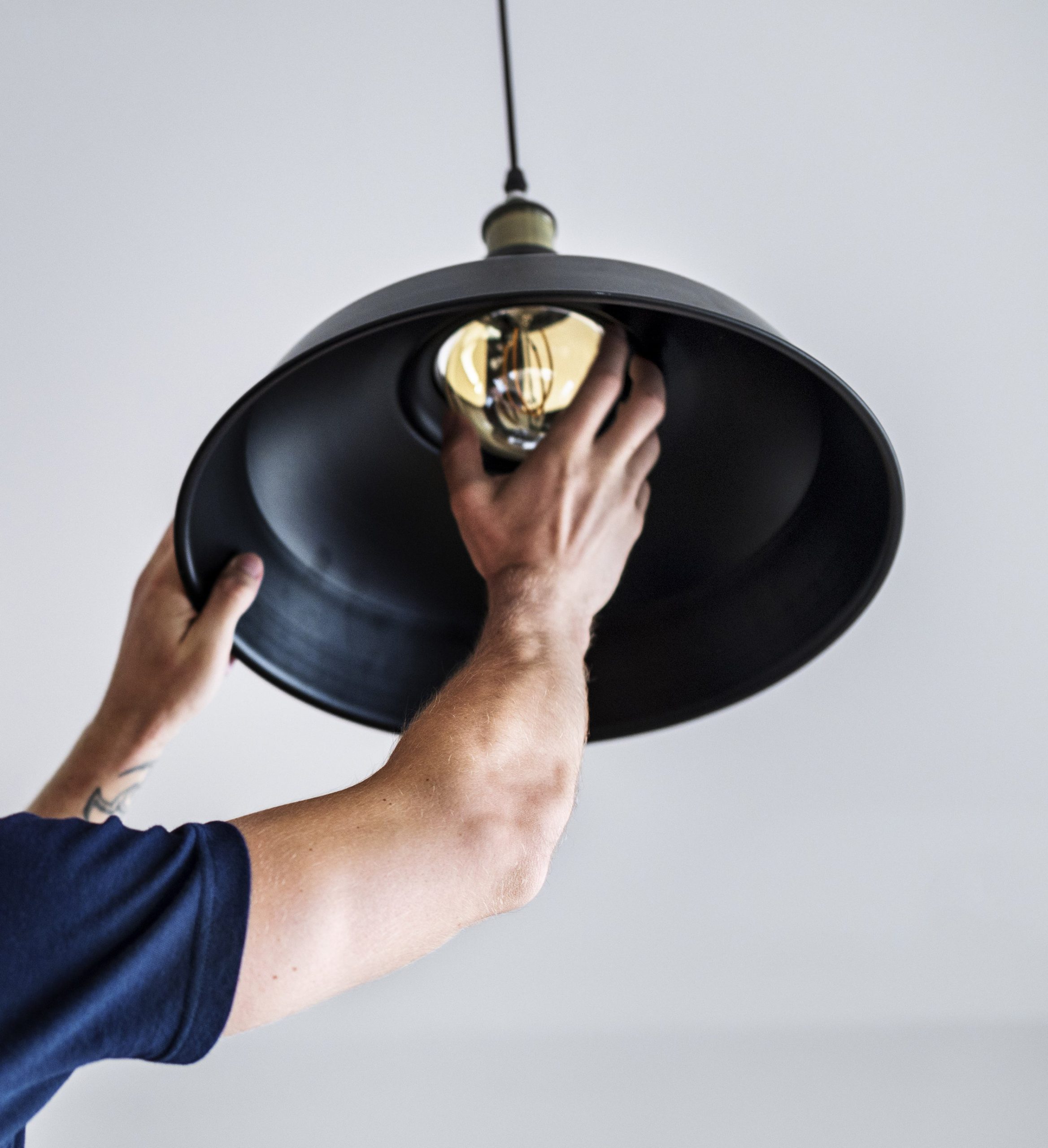 What is a Totally Enclosed Light Fixture