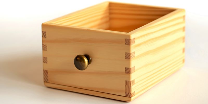 Finger Joint vs Dovetail